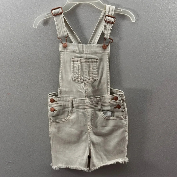 Cat & Jack Girls Beige Overall Shorts Ultimate Stretch Size S (6/6x). - Picture 1 of 10